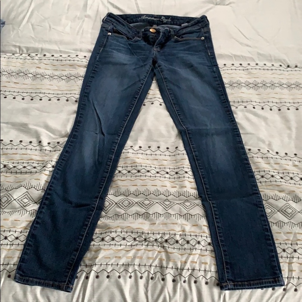 Size 4 American Eagle Skinny Jeans